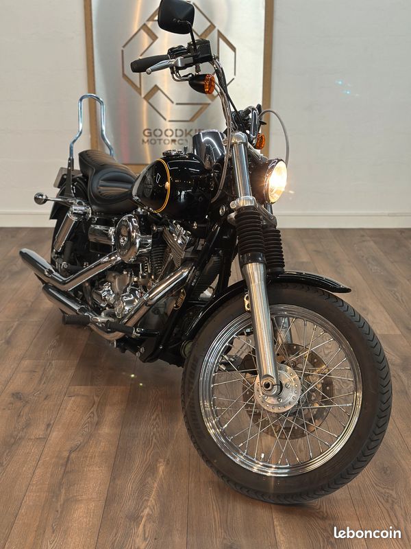 Harley davidson dyna super glide - old school