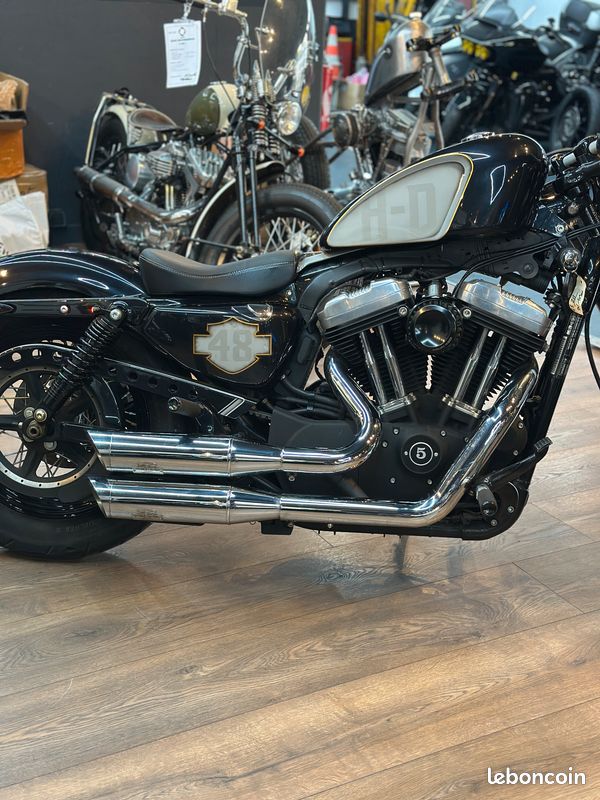 HARLEY DAVIDSON Sportster 48/ - Chalk and Magic Black PORSCHE by 211 Motorcycles