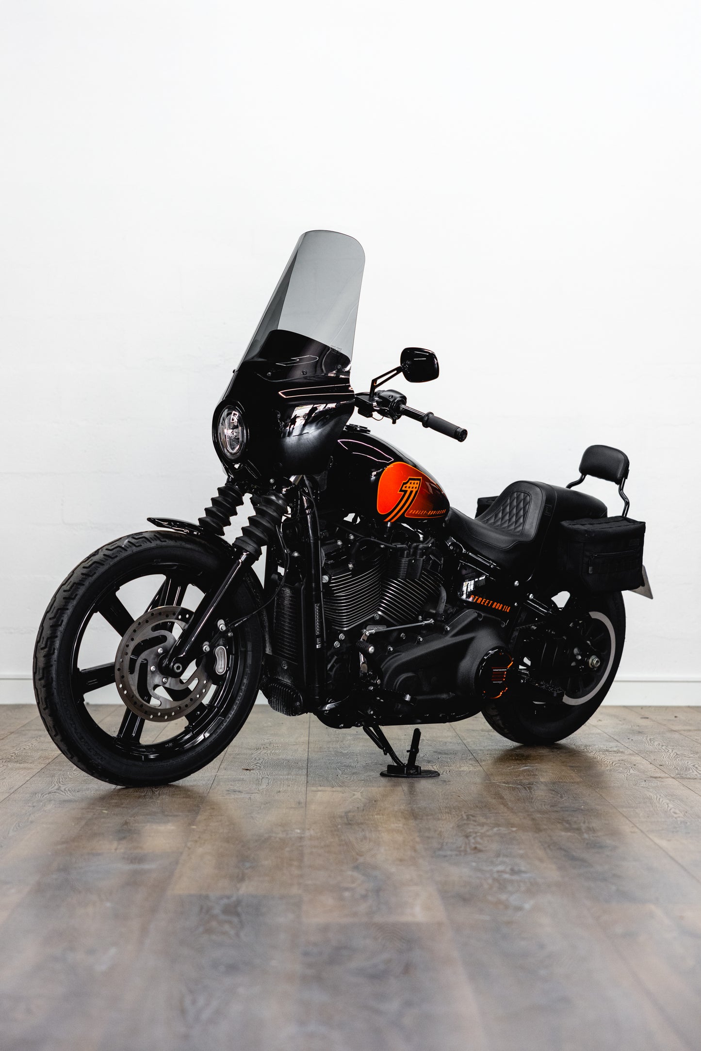 Street Bob 114