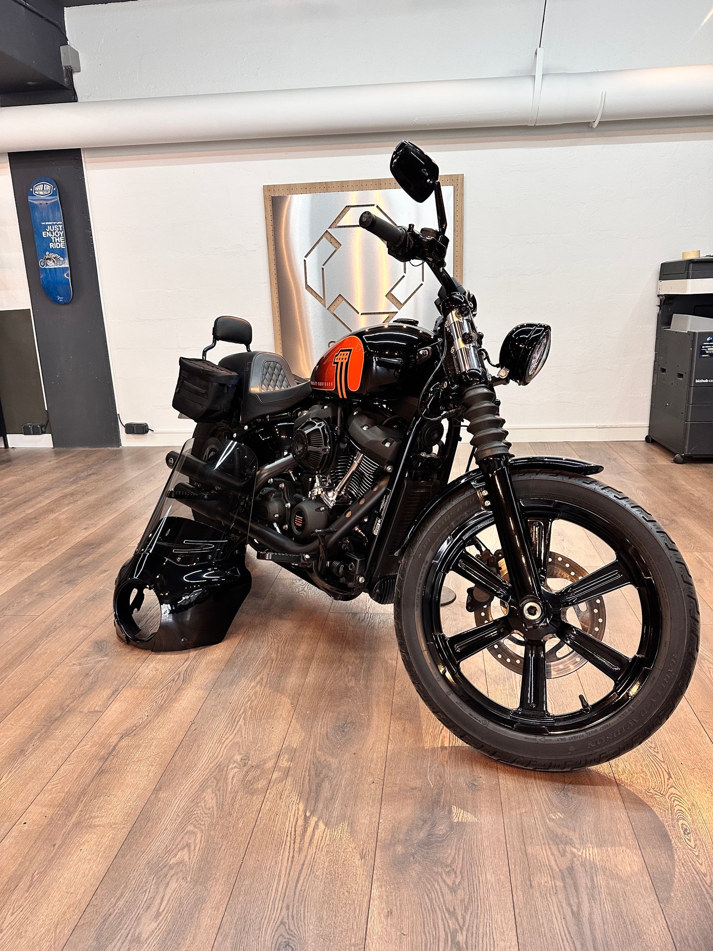 Street Bob 114